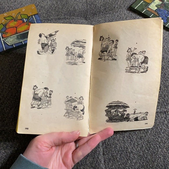 William M. Gaines’s Raving Mad Softcover. 1966 Copyright - Picture 5 of 6